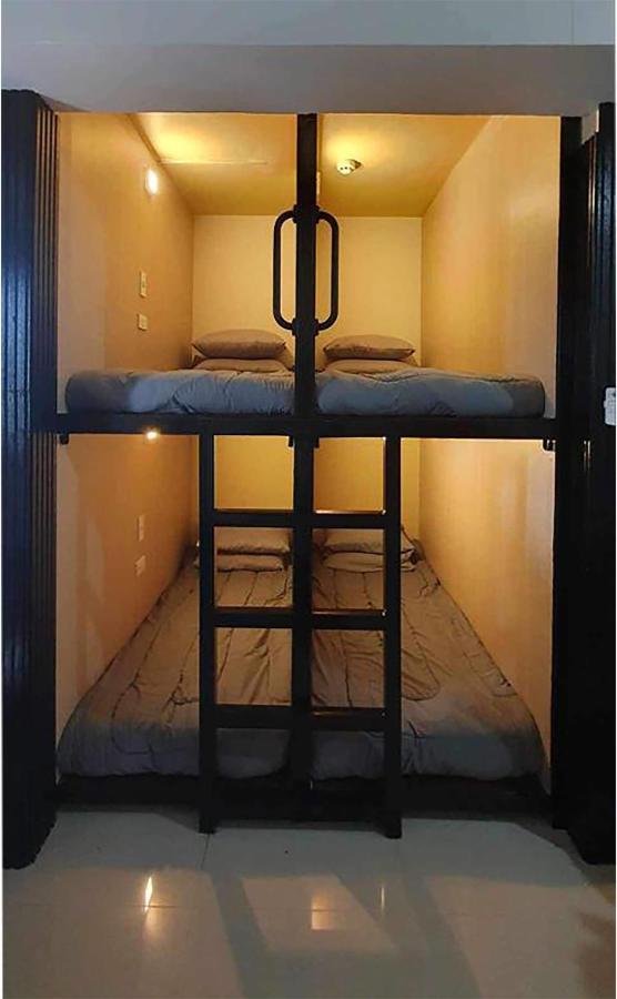 C Place - Capsule A Pasay Ngoại thất bức ảnh